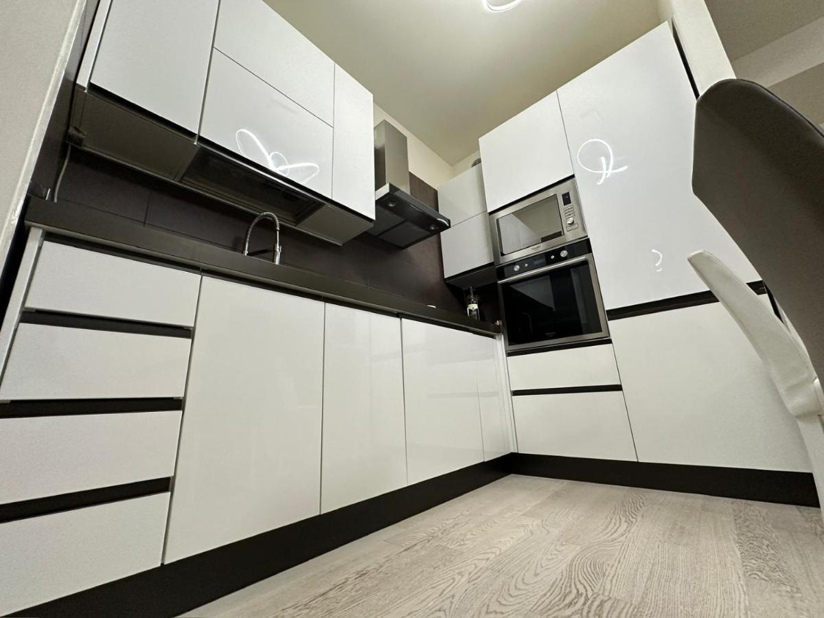 Santa Gilla Apartment Cagliari Bagian luar foto