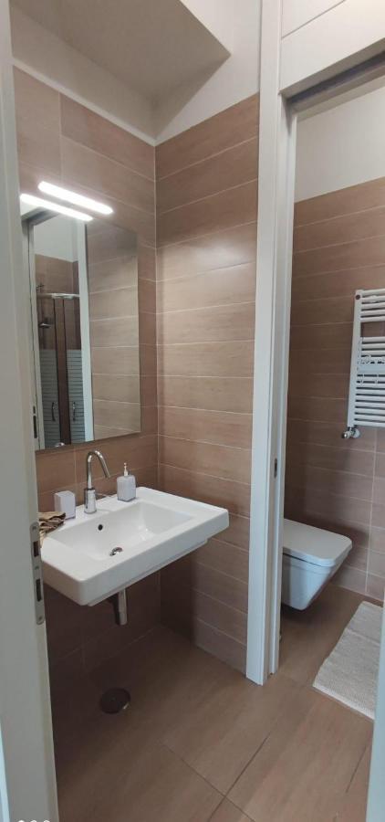 Santa Gilla Apartment Cagliari Bagian luar foto