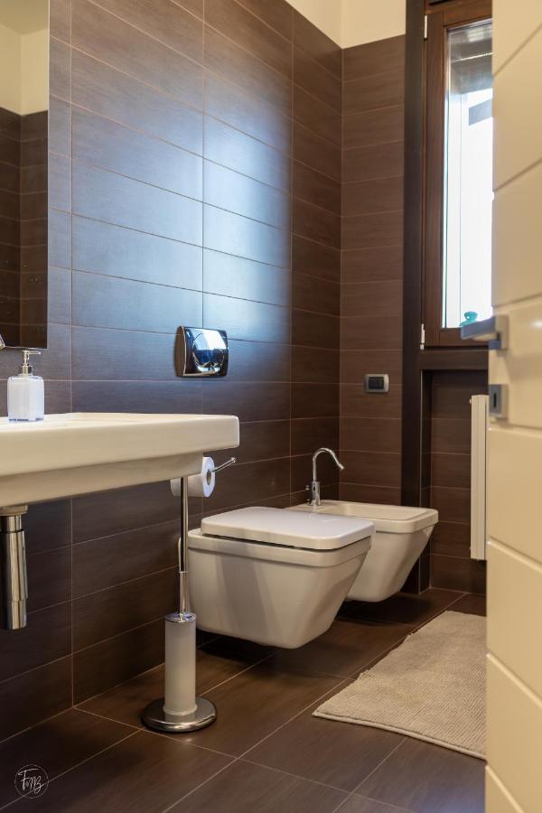 Santa Gilla Apartment Cagliari Bagian luar foto