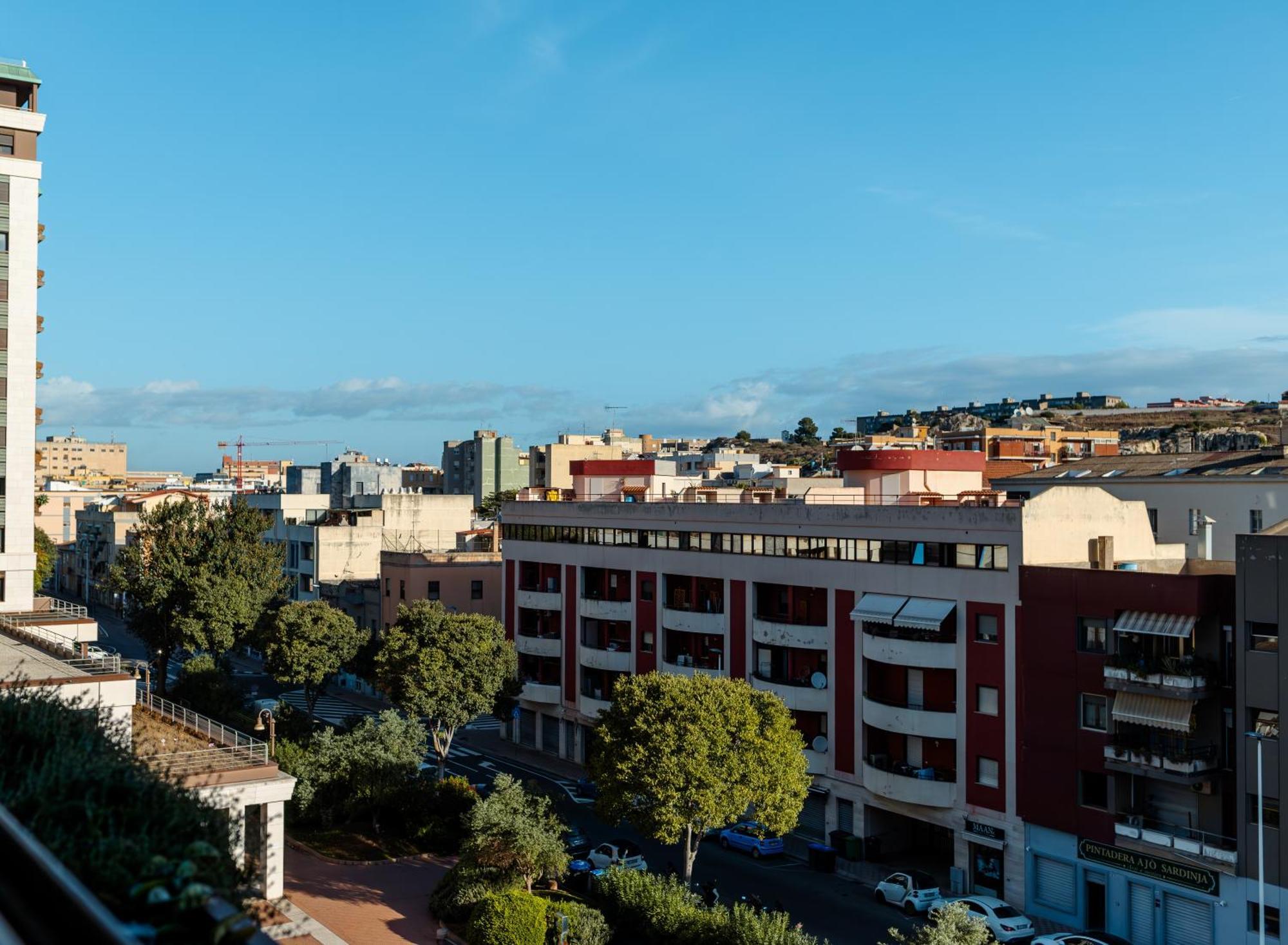 Santa Gilla Apartment Cagliari Bagian luar foto