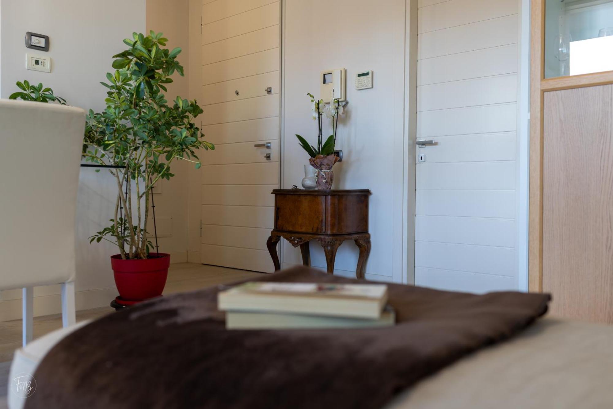 Santa Gilla Apartment Cagliari Bagian luar foto