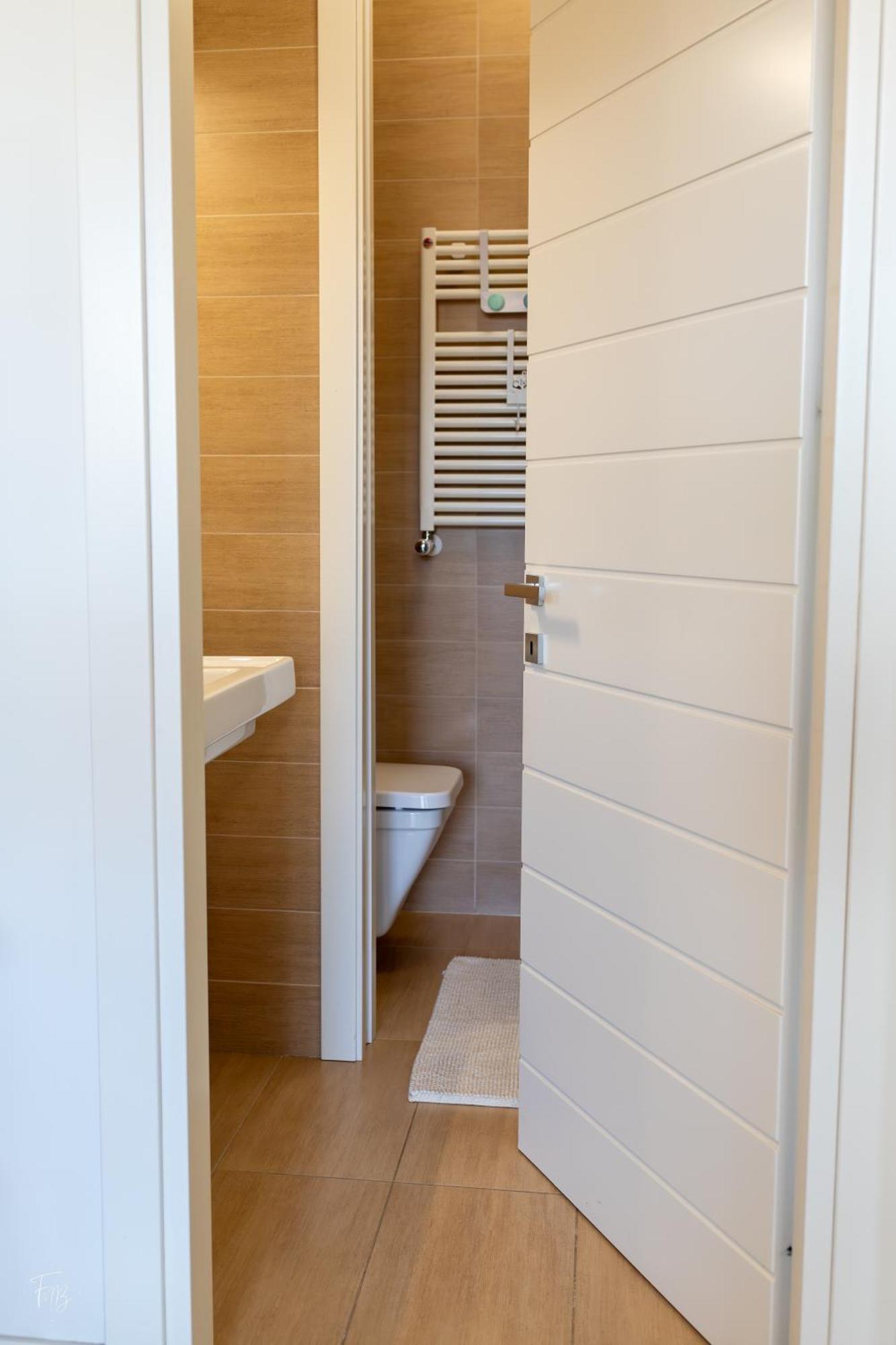 Santa Gilla Apartment Cagliari Bagian luar foto